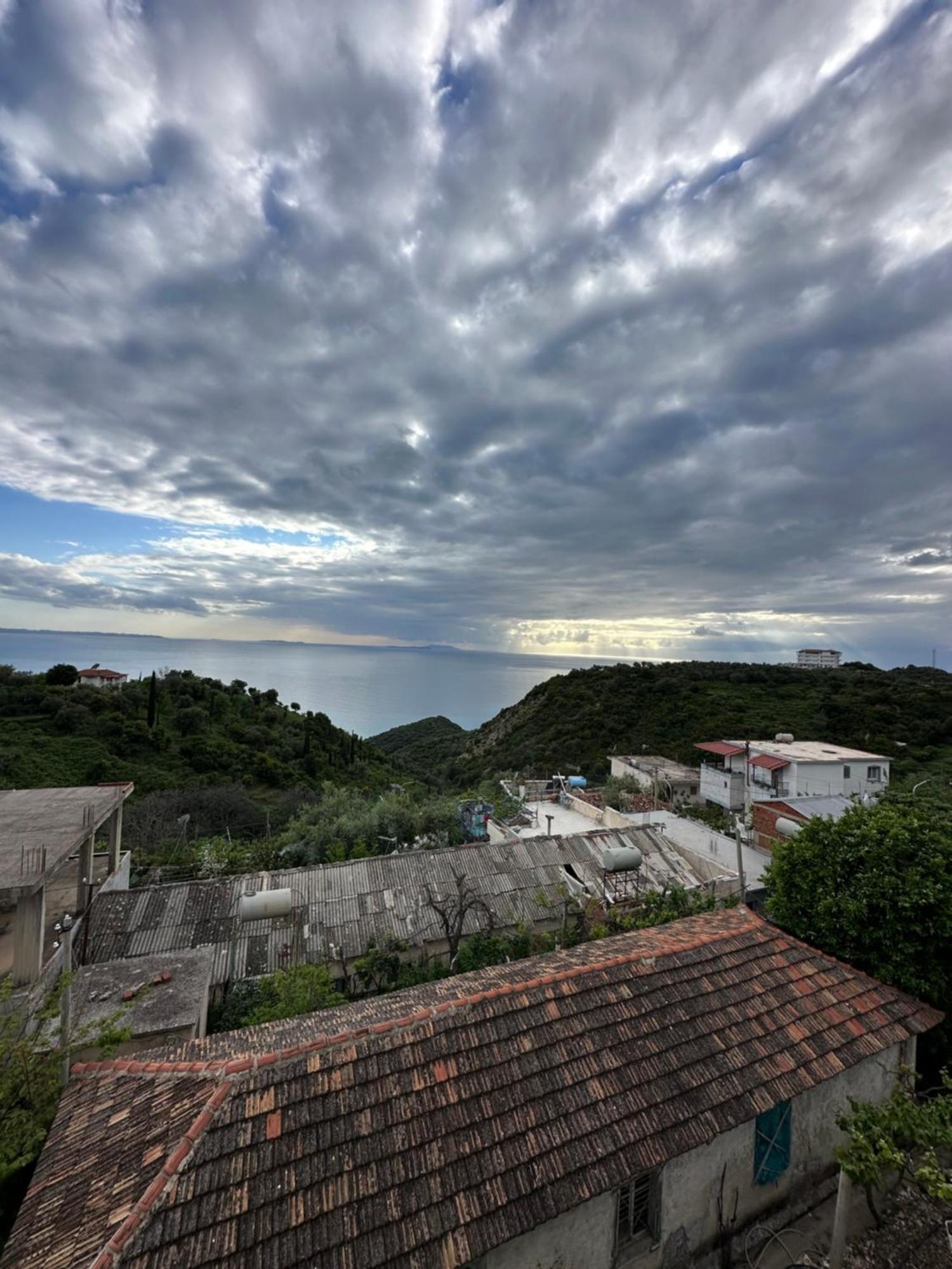 Selami Sea View Apartments Lukovë Exterior foto