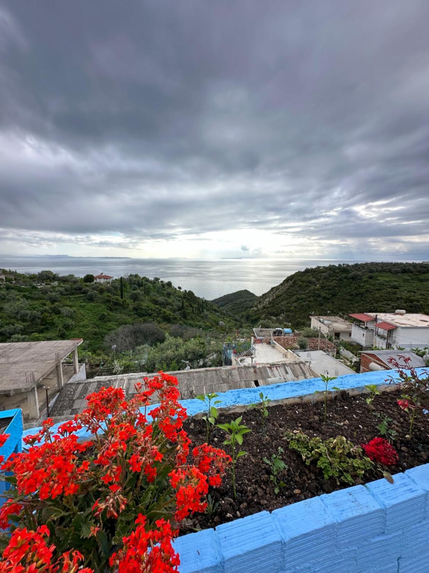 Selami Sea View Apartments Lukovë Exterior foto